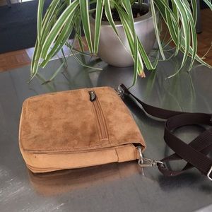 Travelon/ Ultra Suede / Crossbody/ Bag